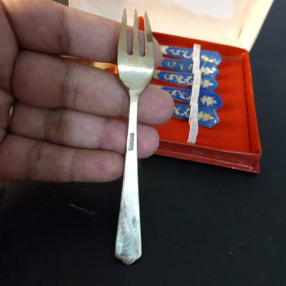 GORGEOUS Box 6pcs Set of Bangkok Brass Dessert Forks